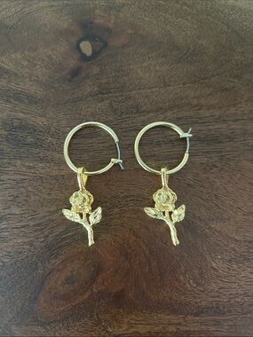 Vanessa Mooney Gold Rose Drop Earrings